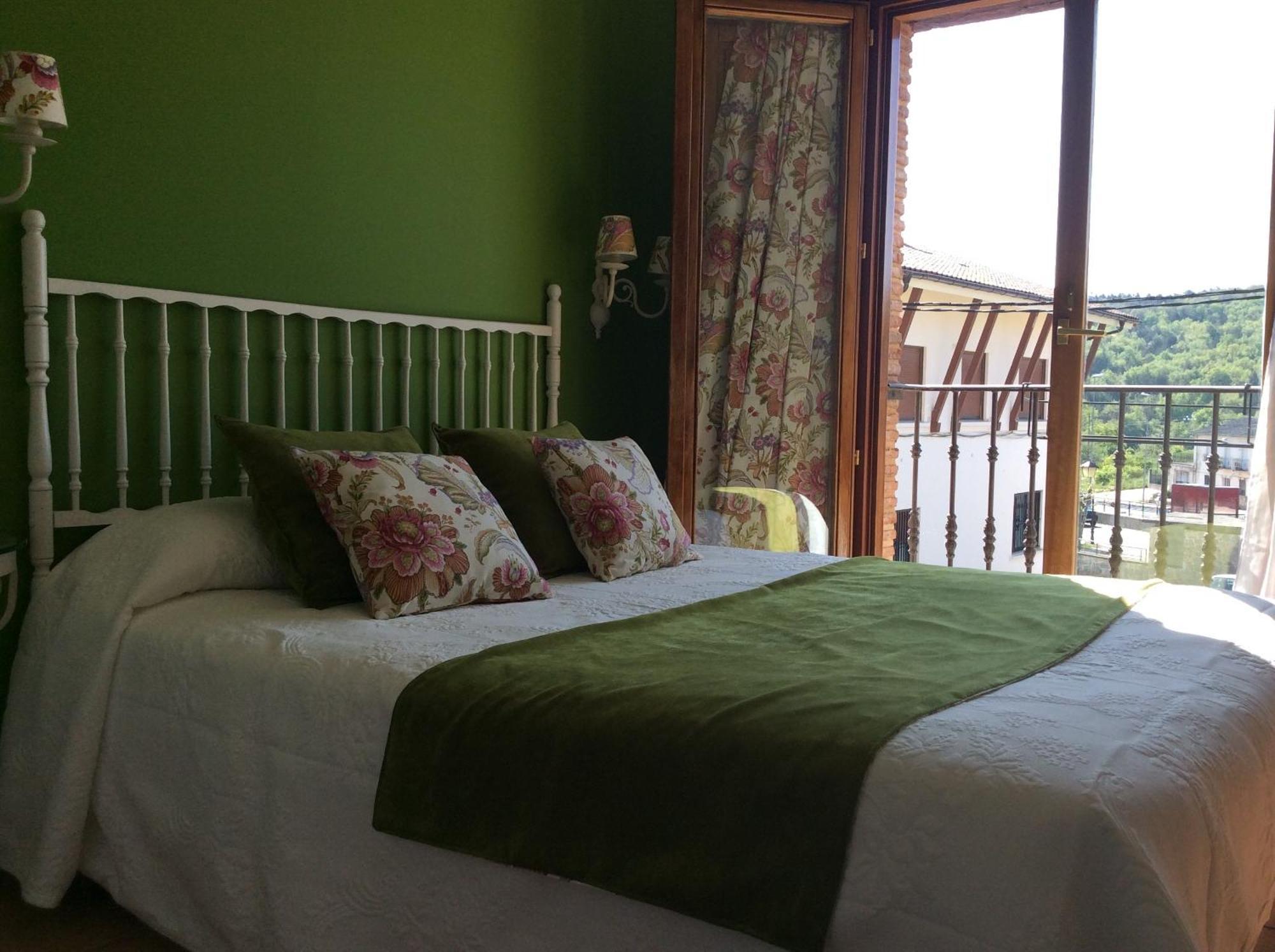 Hotel Rural Los Roturos Maestu Екстер'єр фото