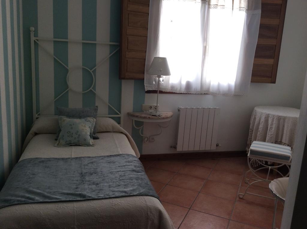 Hotel Rural Los Roturos Maestu Номер фото